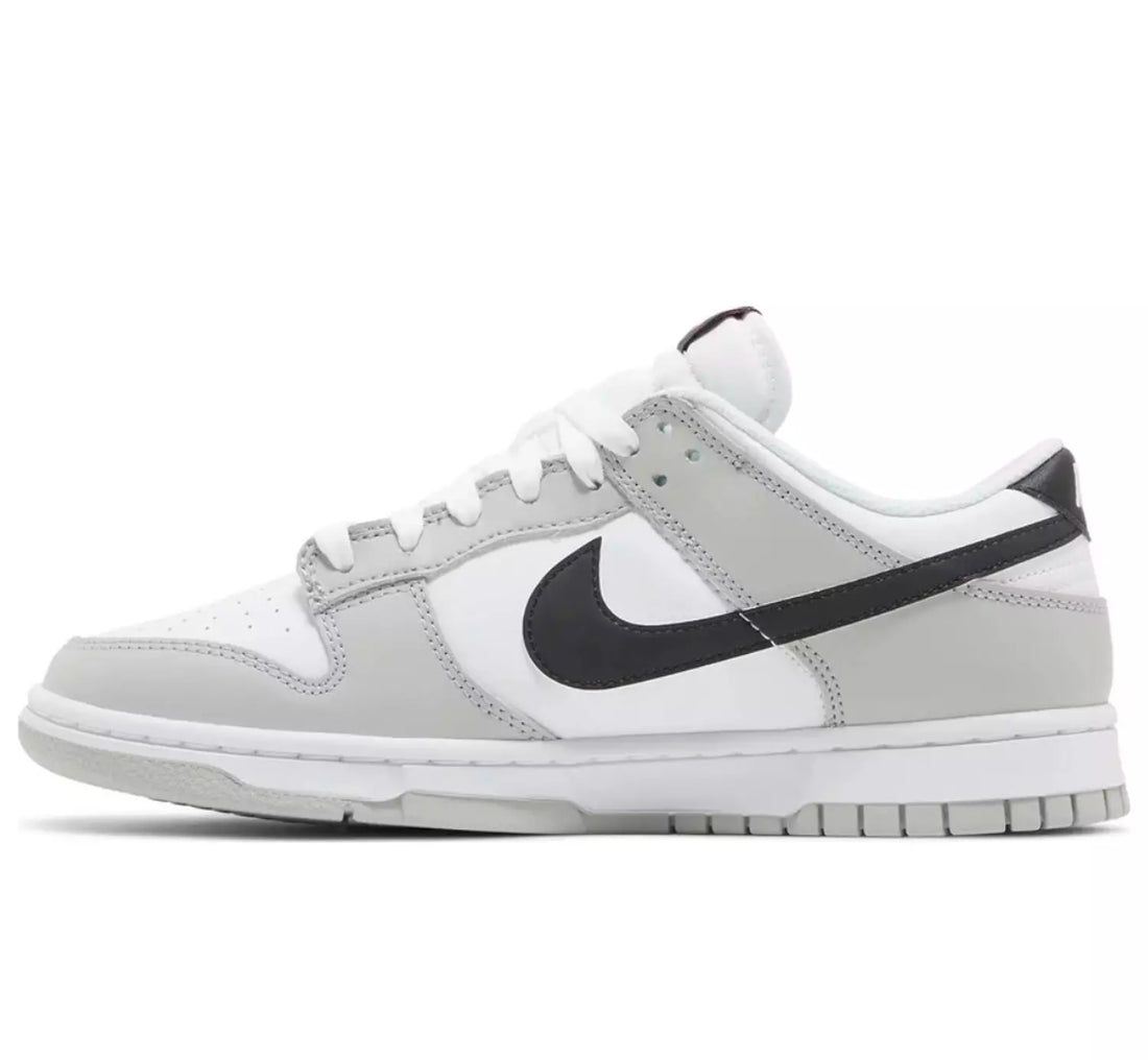 Nike SB Dunk Low - alt view