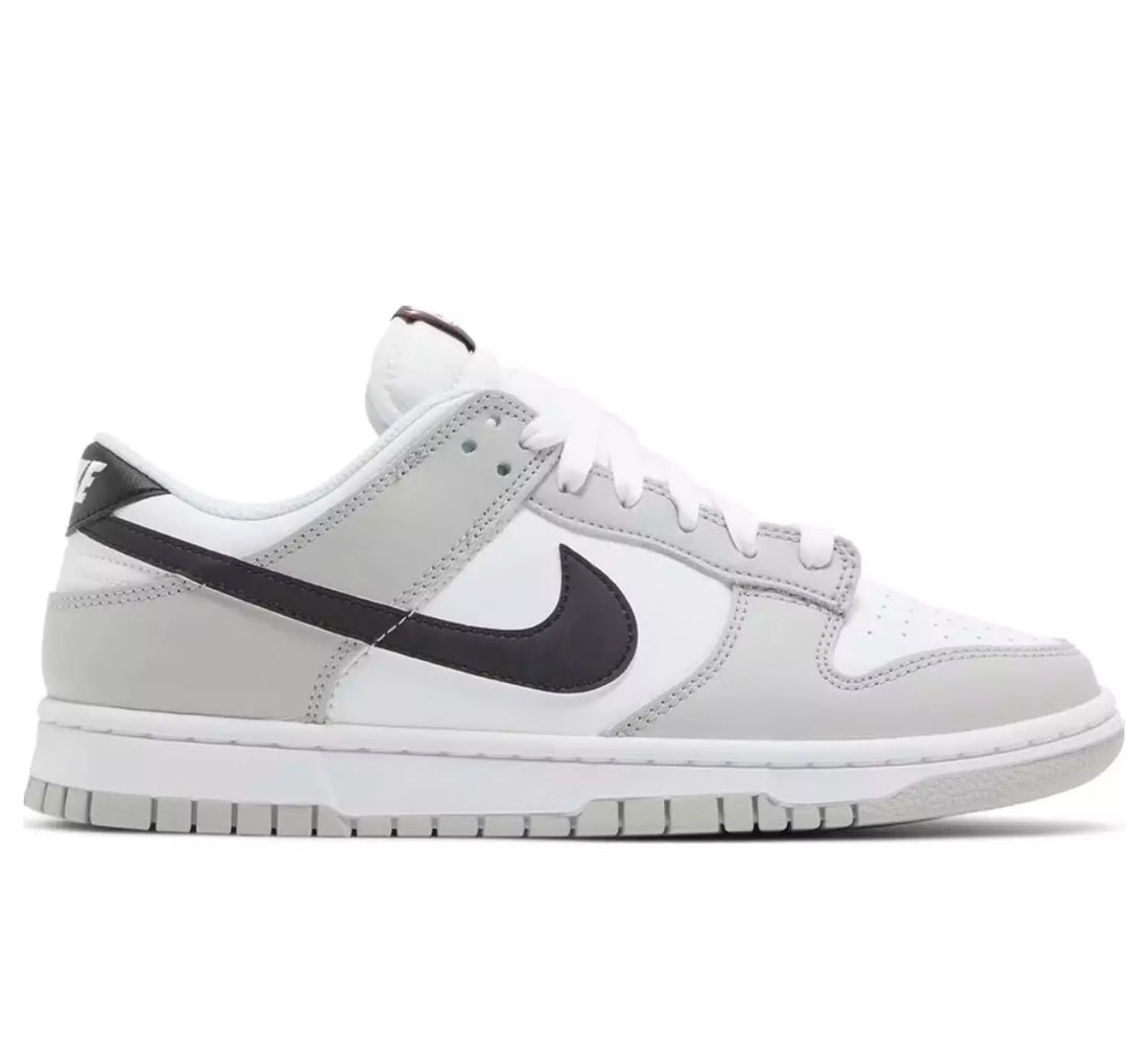 Nike SB Dunk Low